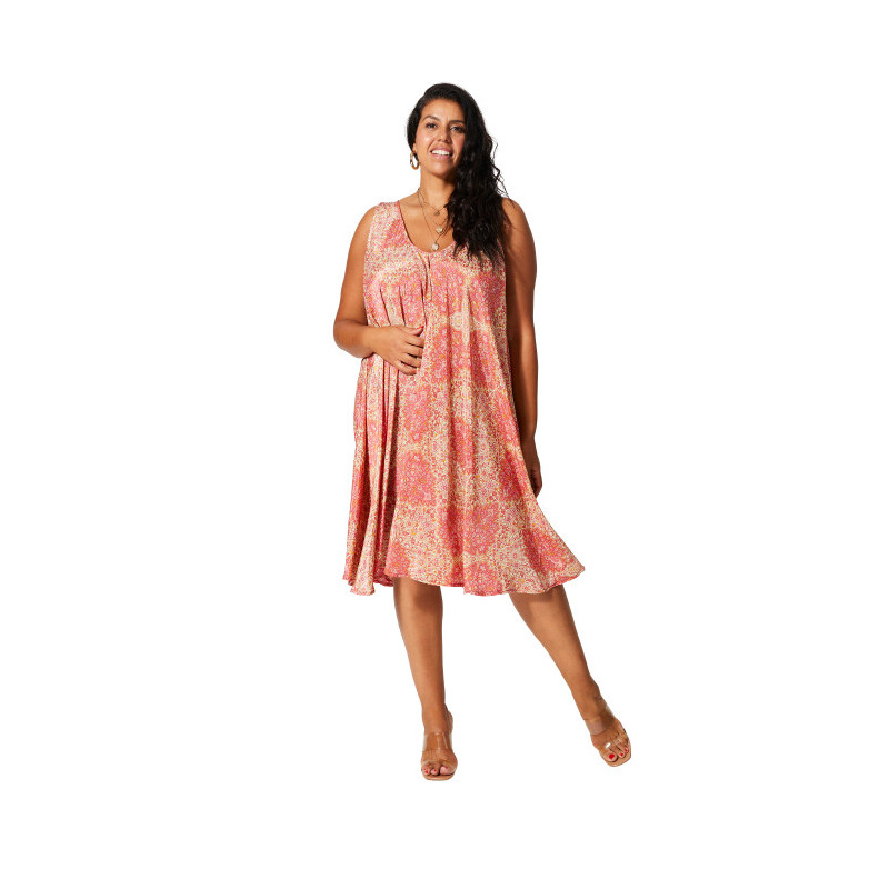 Robe d'été fluide grande taille - Imprimé floral rose | envy de live